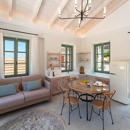 Nisomar Apartment Symi