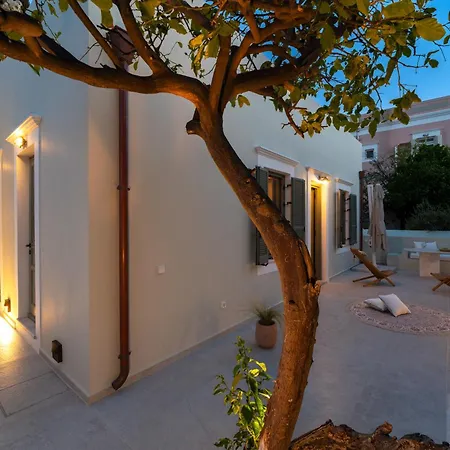 Nisomar Apartment Symi